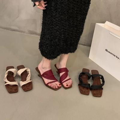 2025 лето новые односложные атласные тапочки в европейском и американском стиле тапочки на высоком каблуке темперамент модные босоножки на толстом каблуке женские