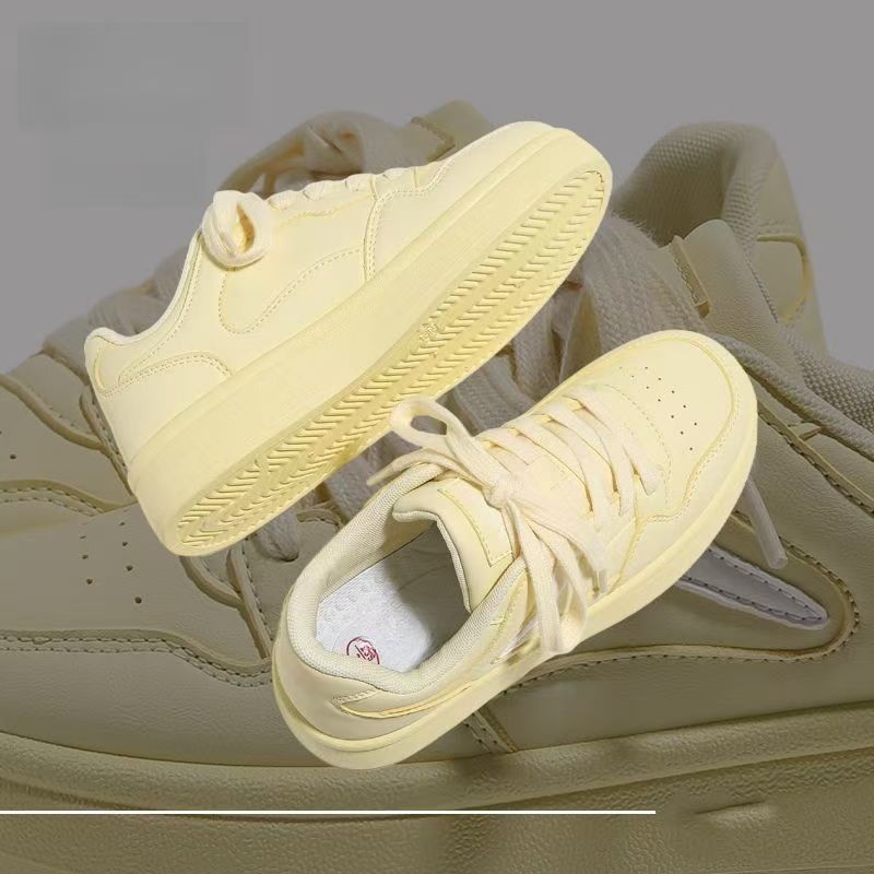 2025 Spring New Women's Shoes Board Shoes Versatile Little White Shoes Breathable Casual Fashion Shoes Campus Platform Sports Shoes