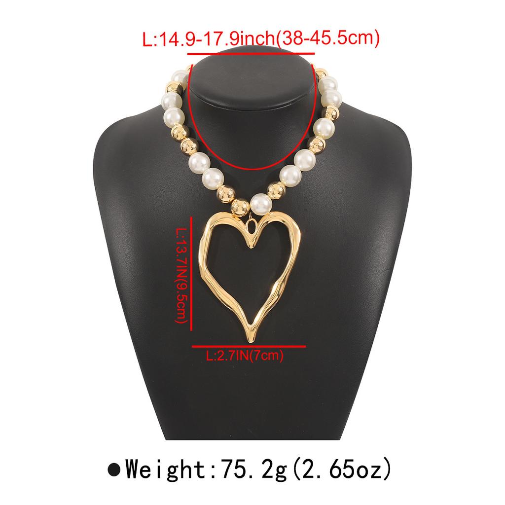 Tooxika Exaggerated Hollowed Out Conch Pendant Necklace Fashion Round Beads Mixed Colour Imitation Pearl Necklace