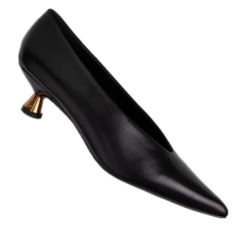 Мода Comemore Каблуки Острый Носок Мелкий Вырез Ретро Туфли Бабушки Лакированная Кожа Тонкий Металлический Каблук Четыре Сезона Одинарные Туфли Мода