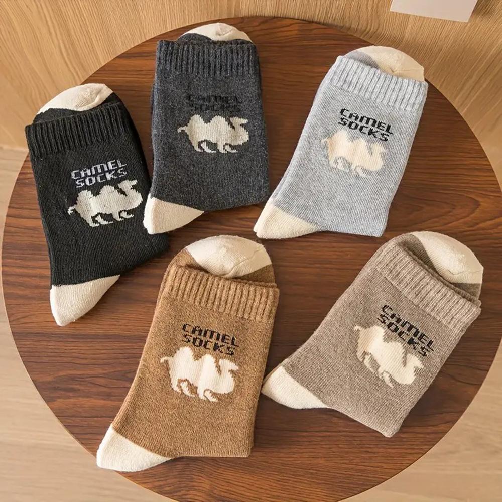 5 пар мужских теплых носков средней длины на осень-зиму с модными узорами верблюжьей расцветки, с толстыми меховыми петлями, повседневные махровые носки