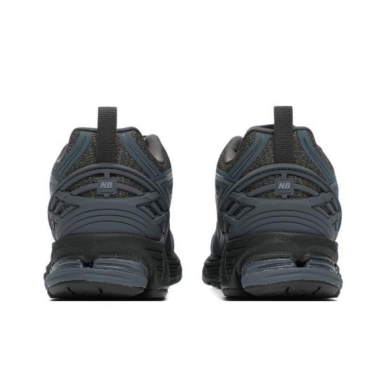 New Balance 1906R Черный Цемент Графит U1906RBG