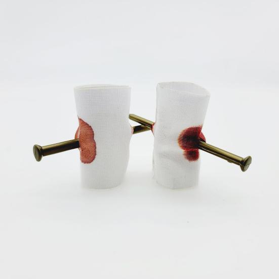 5 шт./компл. дурак Хэллоуин бинты игрушки кровавая шутка пластиковый гвоздь через палец игрушки