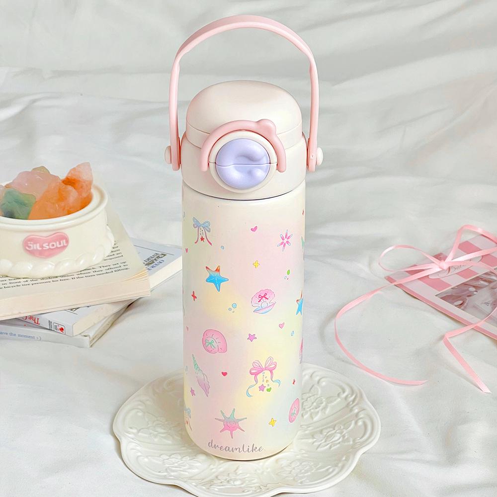 Очаровательная мультяшная термокружка: Портативный, удобный для использования в школе, из нержавеющей стали с откидной крышкой и двойной трубочкой для питья