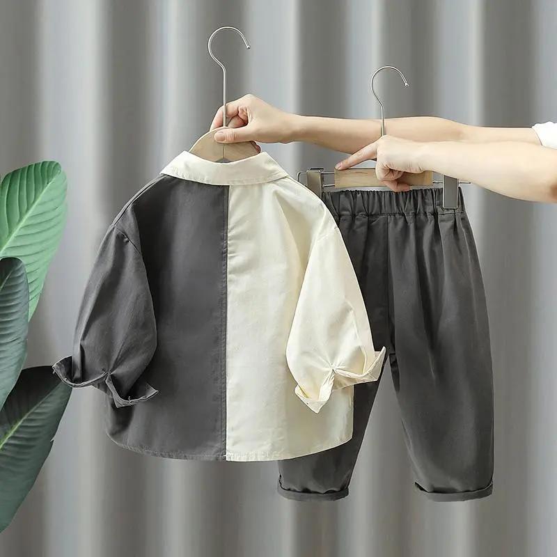 Костюмы для мальчиков на весну и осень, модные и красивые, свободный детский костюм-двойка с длинными рукавами и рубашкой