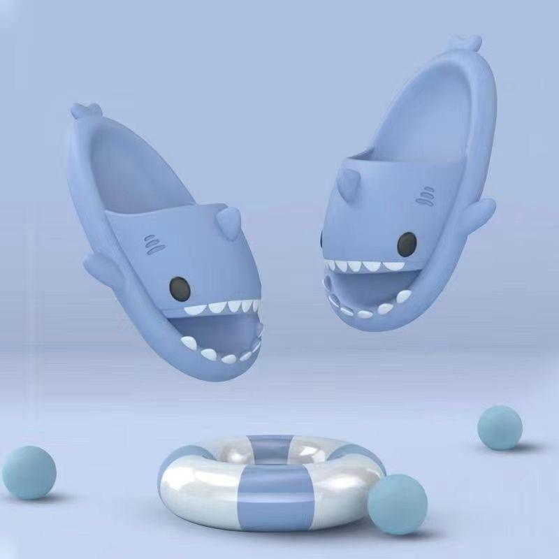 Модные женские тапочки Comwarm Shark, легкие пляжные тапочки с толстой подошвой, нескользящие домашние сандалии, женские шлепанцы для ванной