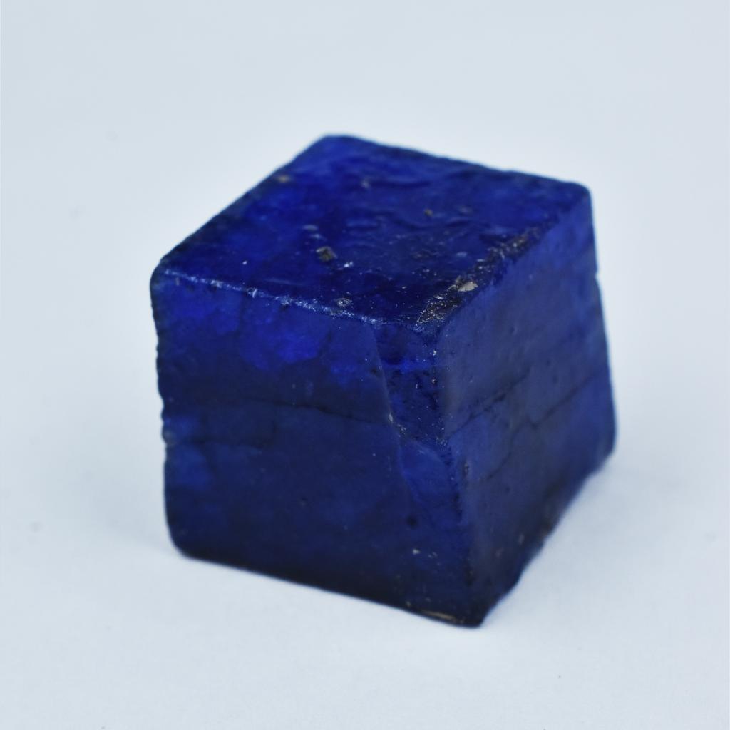 Natural Blue Tanzanite Loose Gemstone Rough 92.50 ct From Tanzania for Lapidary and Gem Collections
