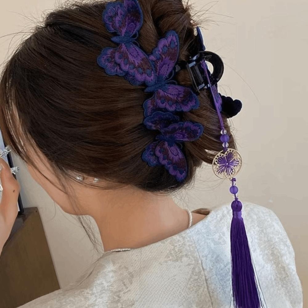 Vintage Kniting Butterfly Hair Claw Flower Tassel Chinese Style Hair Grab Clip Hanfu Hairwear Plastic Large Shark Clip Daily Use