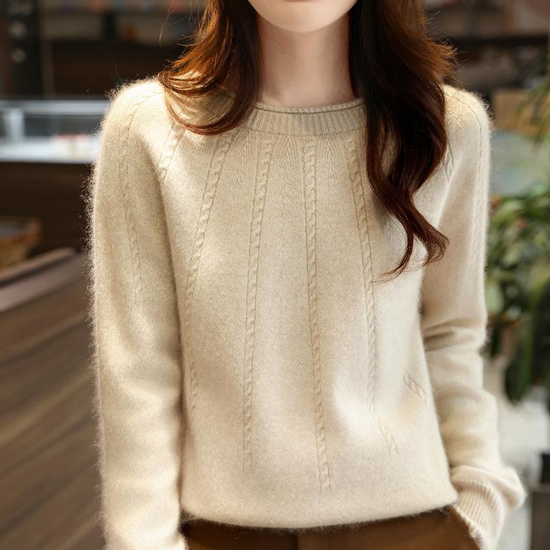 New Women's 100% Wool Cable Knit Round Neck Sweater, Loose Fit, Rolled Hem, Autumn/Winter Pullover.