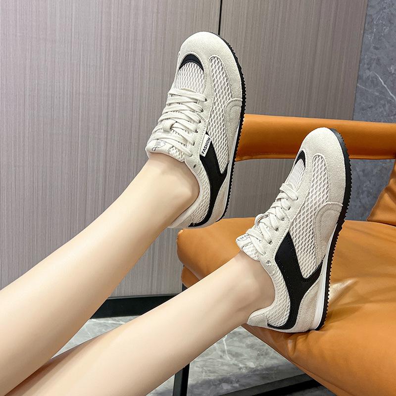 Сетчатые немецкие тренировочные туфли женские новая летняя нишевая универсальная дышащая обувь на плоской подошве Forrest Gump легкая повседневная спортивная обувь