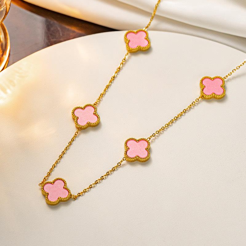 13MM Titanium Steel 5 Flowers Necklace Fashion Titanium Steel Four Leaf Clover Ladies Necklace