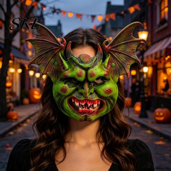 Gothic Halloween Costume Masque, Creepy Bat Devil Full Face Lightweight Masque Horror Evil Cosplay Party Prop for Scary