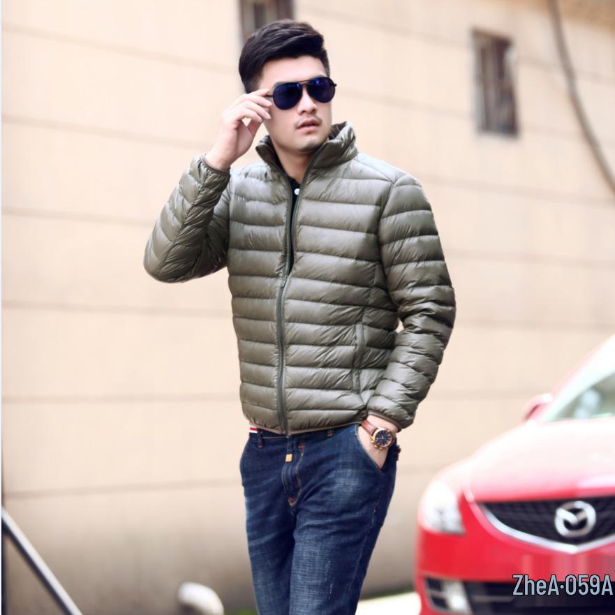 Мужская легкая пуховая куртка приталенного силуэта: Воротник-стойка, Коллекция Осень/Зима, Доступны большие размеры.