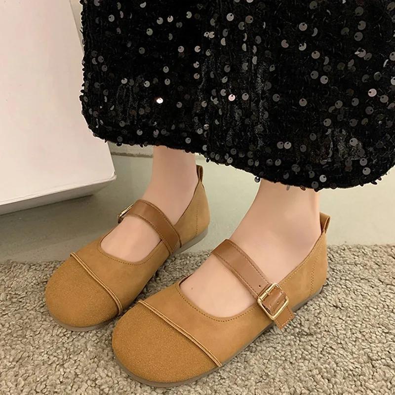 Модные туфли Мэри Джейн с круглым носком, женские повседневные туфли на мягкой подошве, женские туфли-лодочки в стиле ретро, весенне-осенние туфли с пряжкой на ремне