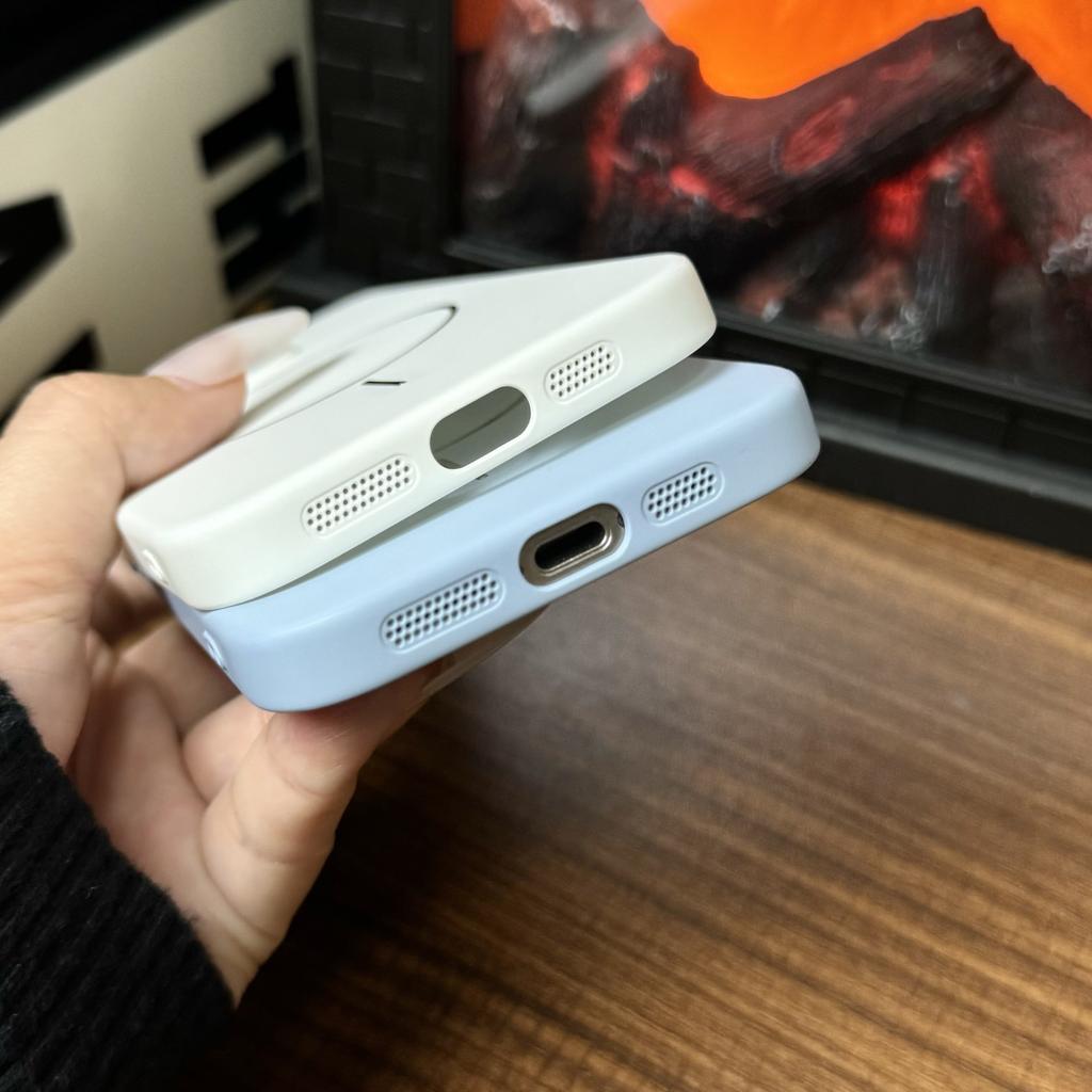 Applicable To Apple 16promax Skin-feeling Thin Circle Magnetic Suction Phone Case Crystal Lens IPhone 15 Protective Case Full Package