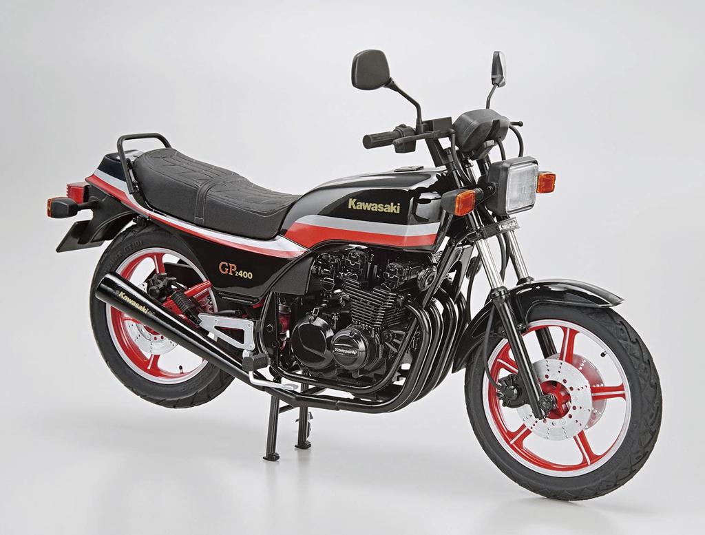 Aoshima Bunka Kyozaisha The Bike Series Kawasaki KZ400M Z400GP 1982 Пластиковая модель с кастомными деталями 1/12 № 57