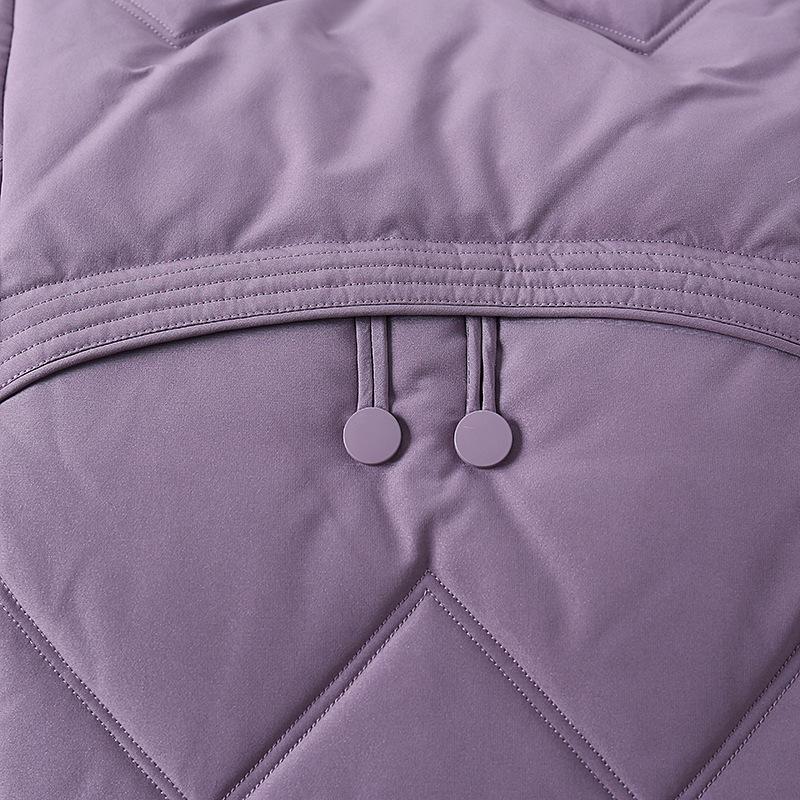 Мамина пуховая куртка средней длины большого размера выше колена толстая теплая и стильная зимняя куртка