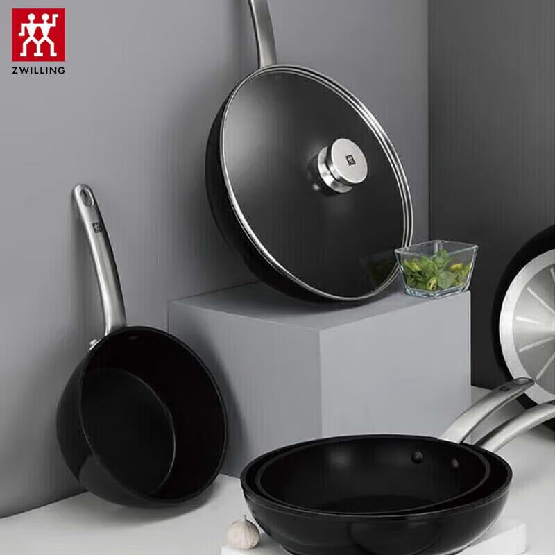 Zwilling Наслаждайтесь набором из 4 предметов: вок и сковороды