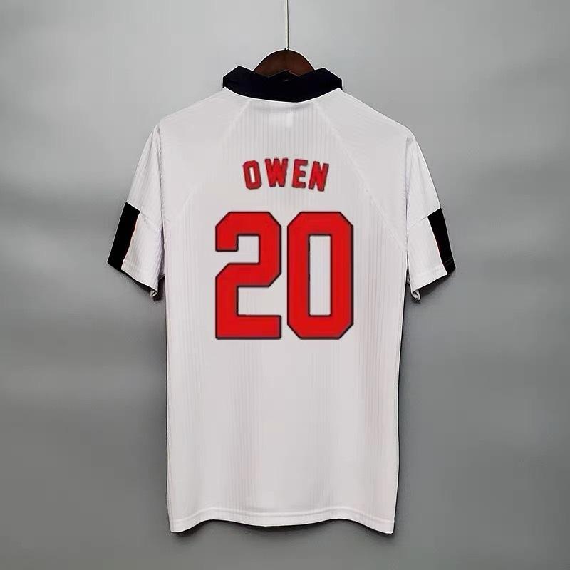 Retro jerseys: Santos, Neymardini, England, Beckham, Gerard Lampard, AC Kaká jersey