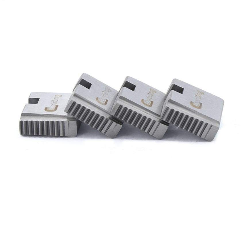 Threading dies for manual pipe threader and portable pipe threader