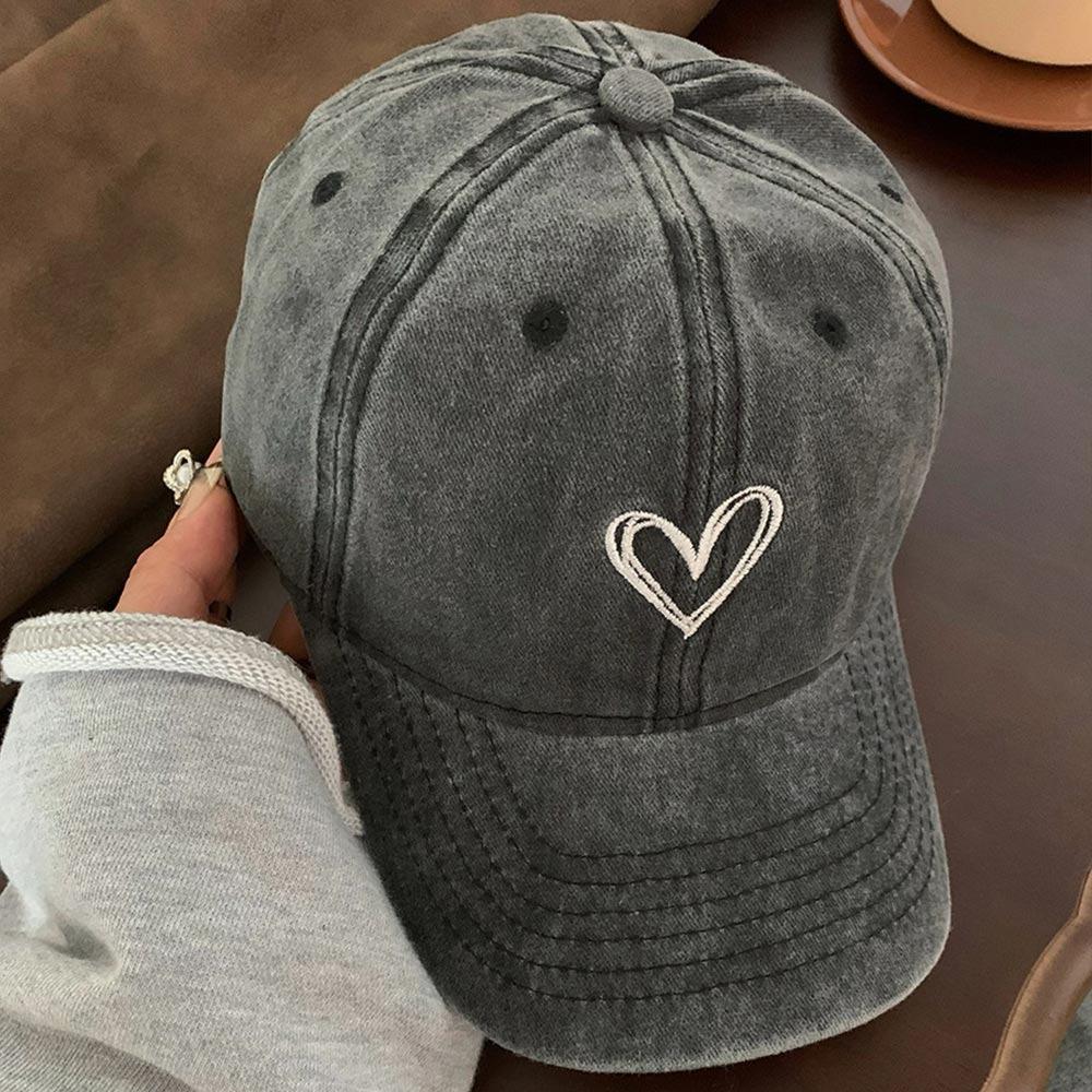 New Embroidery Peach Heart Spring/Summer Hat Adjustable Casual Baseball Caps Wash Denim Streetwear Hats for Women Men Couple