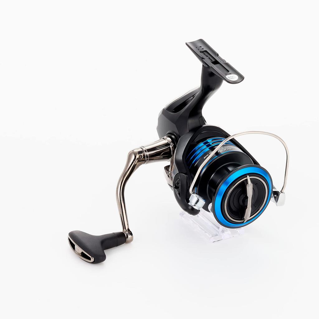 SHIMANO Безынерционная катушка 21 Nexave 4000