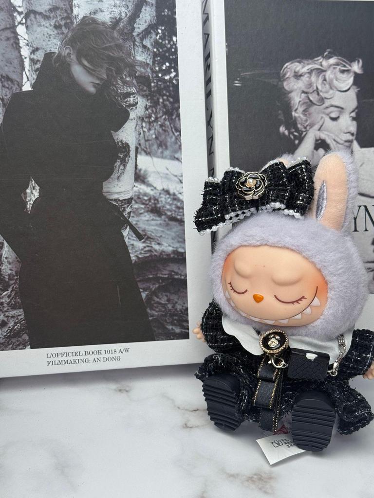 Labubu Doll Clothes: Skirt Suit for 17CM Plush or Vinyl, Fits One, Two, and Three Generations