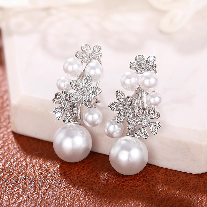 Huitan Aesthetic Women Imitation Pearl Drop Earrings Inlaid Shiny CZ for Wedding Party Flower Design Fashion Versatile Jewelry