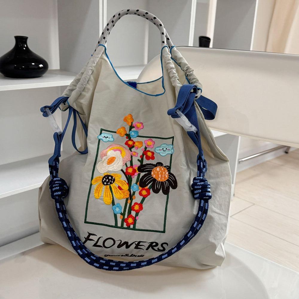 Embroidered Shopping Bag Portable Shoulder Bag Kawaii Oxford Bag Girl