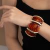 Персонализированный янтарь Высококлассный браслет Атмосфера легкой роскоши Неправильный геометрический браслет Нишевая персонализированная модная бижутерия