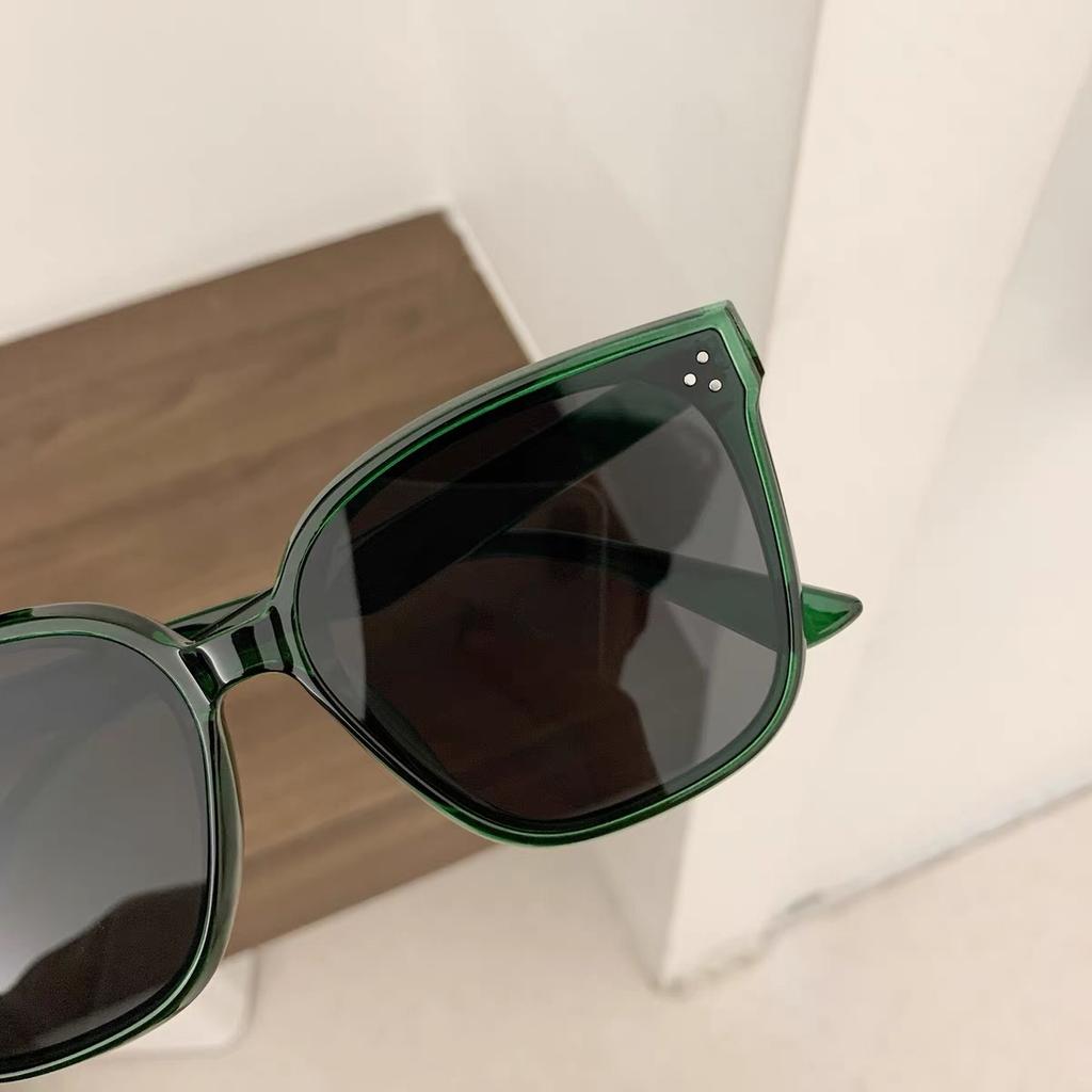GM sunglasses new sunglasses female star fashion rivet trend street shot glasses UV certification