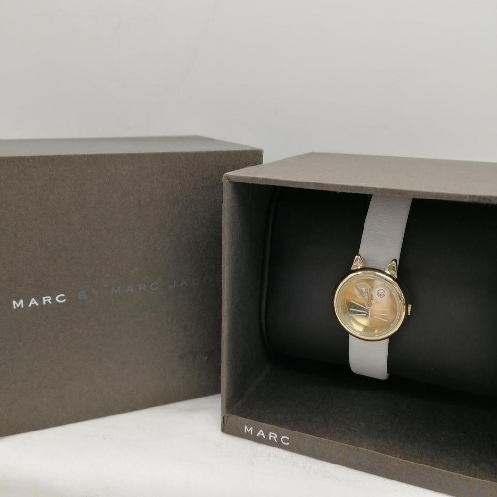 Подержанные кварцевые часы MARC BY MARC JACOBS MBM2050