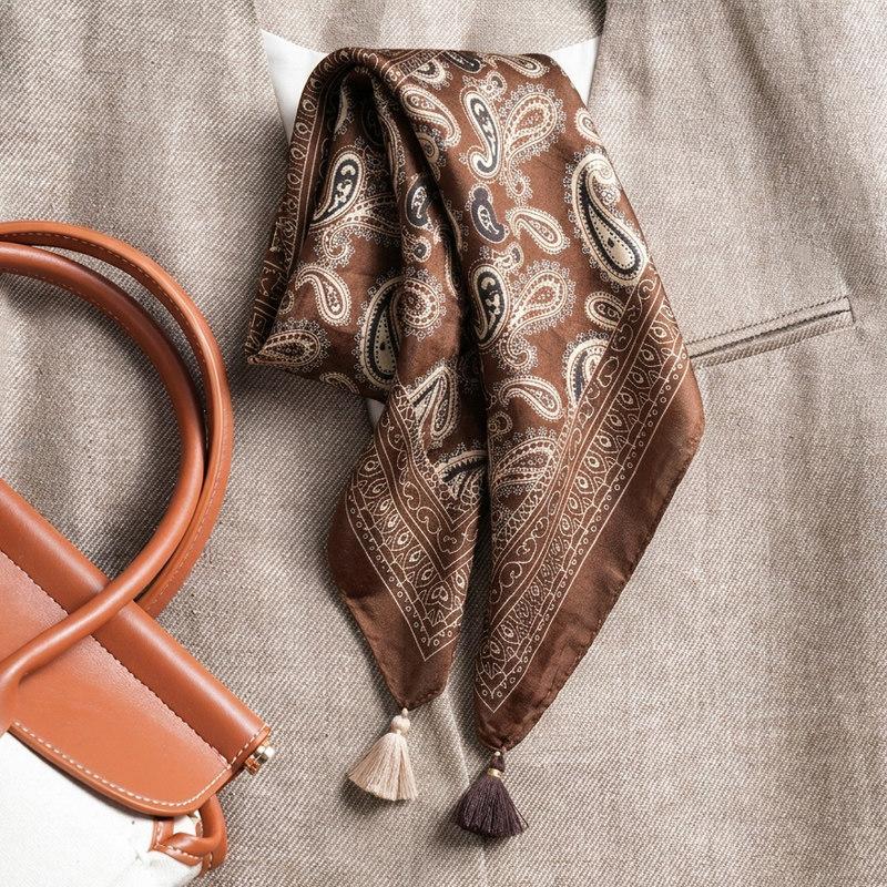 Coffee Horse 71 Premium Cotton and Linen Small Square Scarf Women's Retro Velvet Neck Small Silk Scarf Thin Scarf