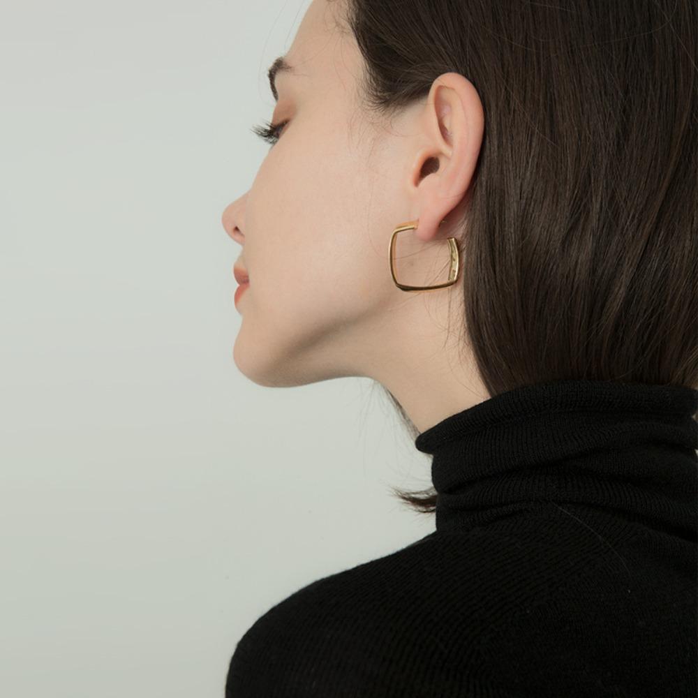 Elegant French Style Earrings Women Chic Geometric Studs Unique Statement Ear Accessories