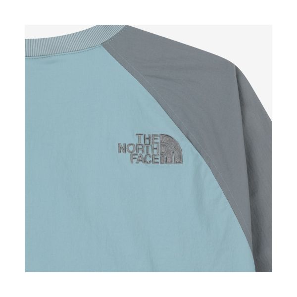 The North Face Varia Loose Fit Crew Neck Raglan Long Sleeve Sweatshirt Men sweatshirt NM5MS56L