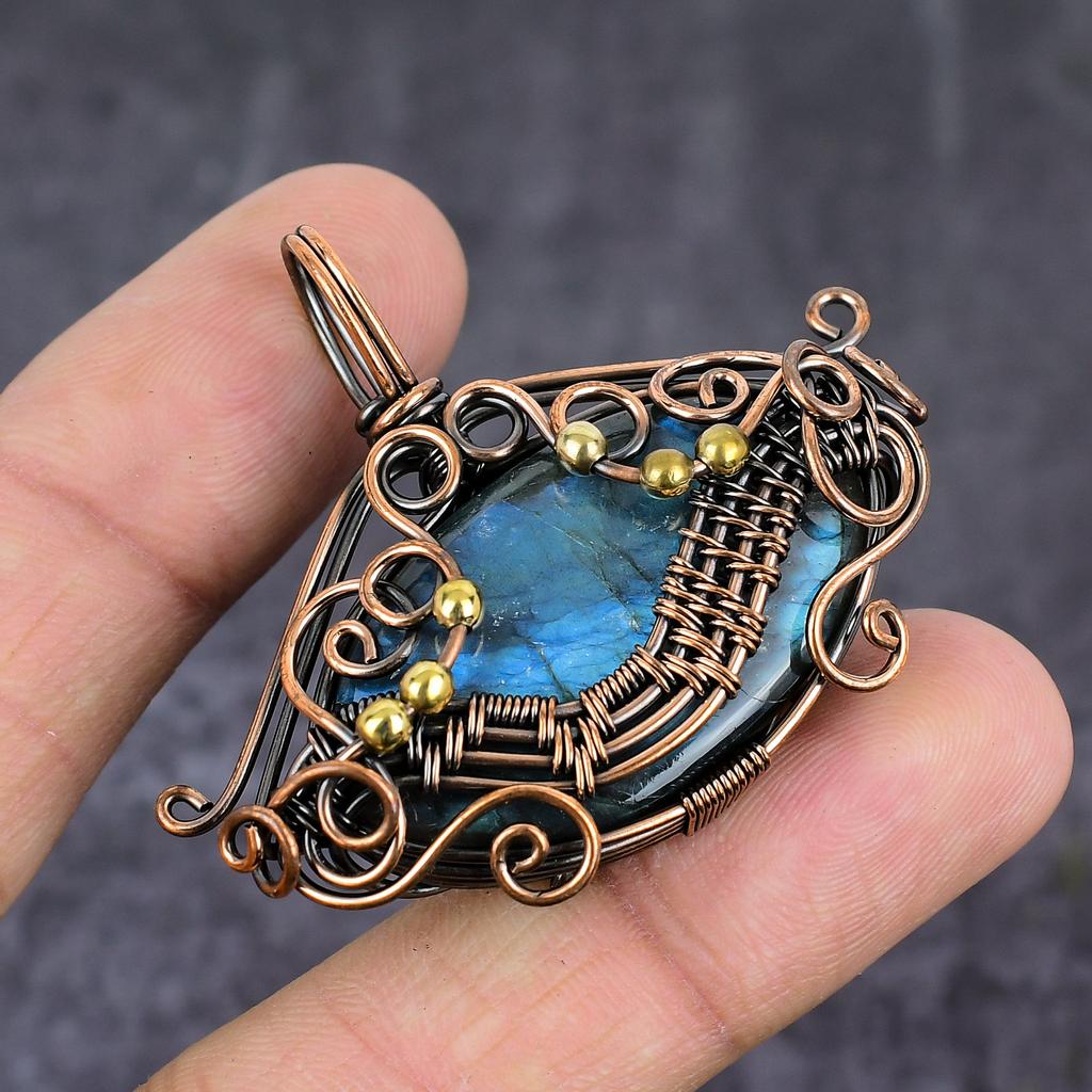 Labradorite Handmade Copper Wire Wrap Jewelry Pendant 1.77" H6k12
