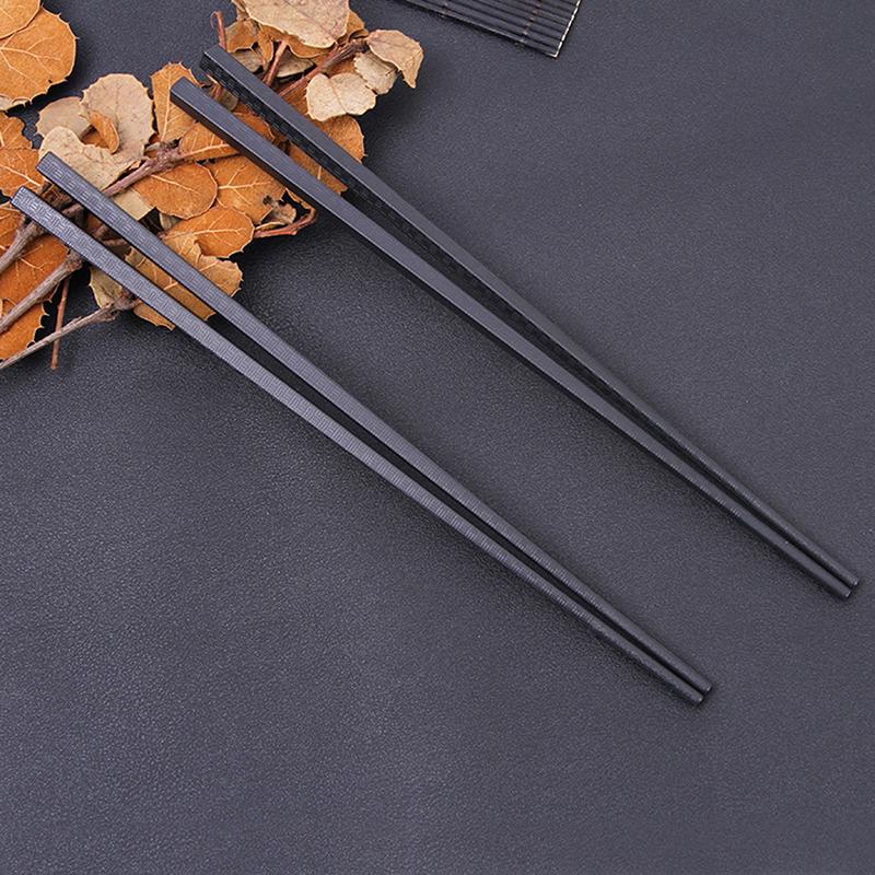 1Pair Black Bamboo Chopsticks Healthy Chinese Chopsticks Reusable Sushi Gift