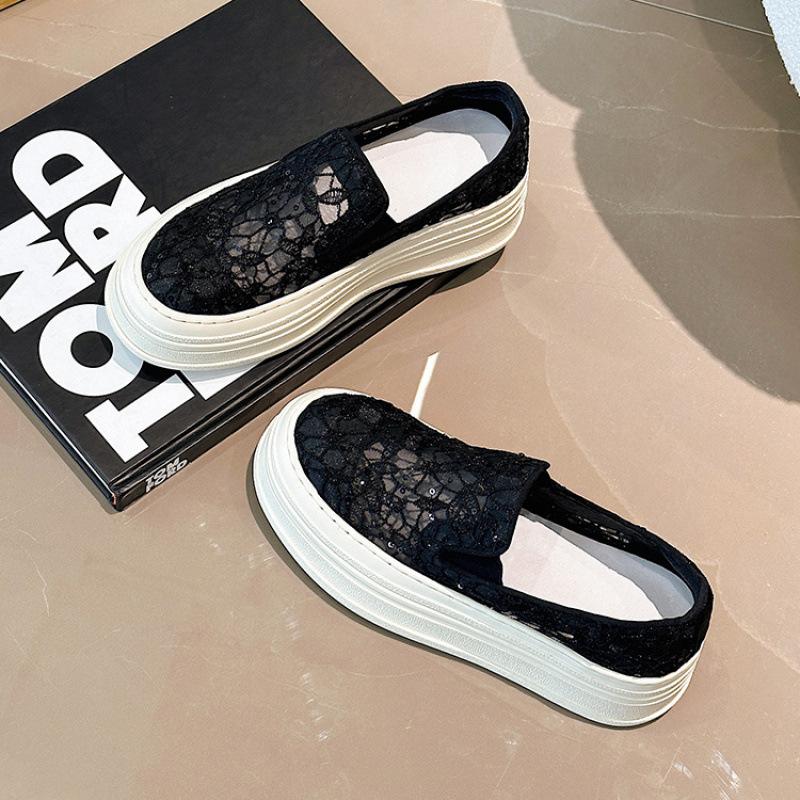 Женские лоферы 2025 лето новые полые кружевные подошва-маффин одинарные туфли рыбака дышащие увеличивающие рост повседневные туфли