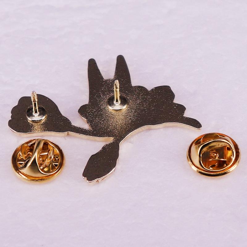 Cute Anime Cherry Blossom Cat Brooch Badge Gift