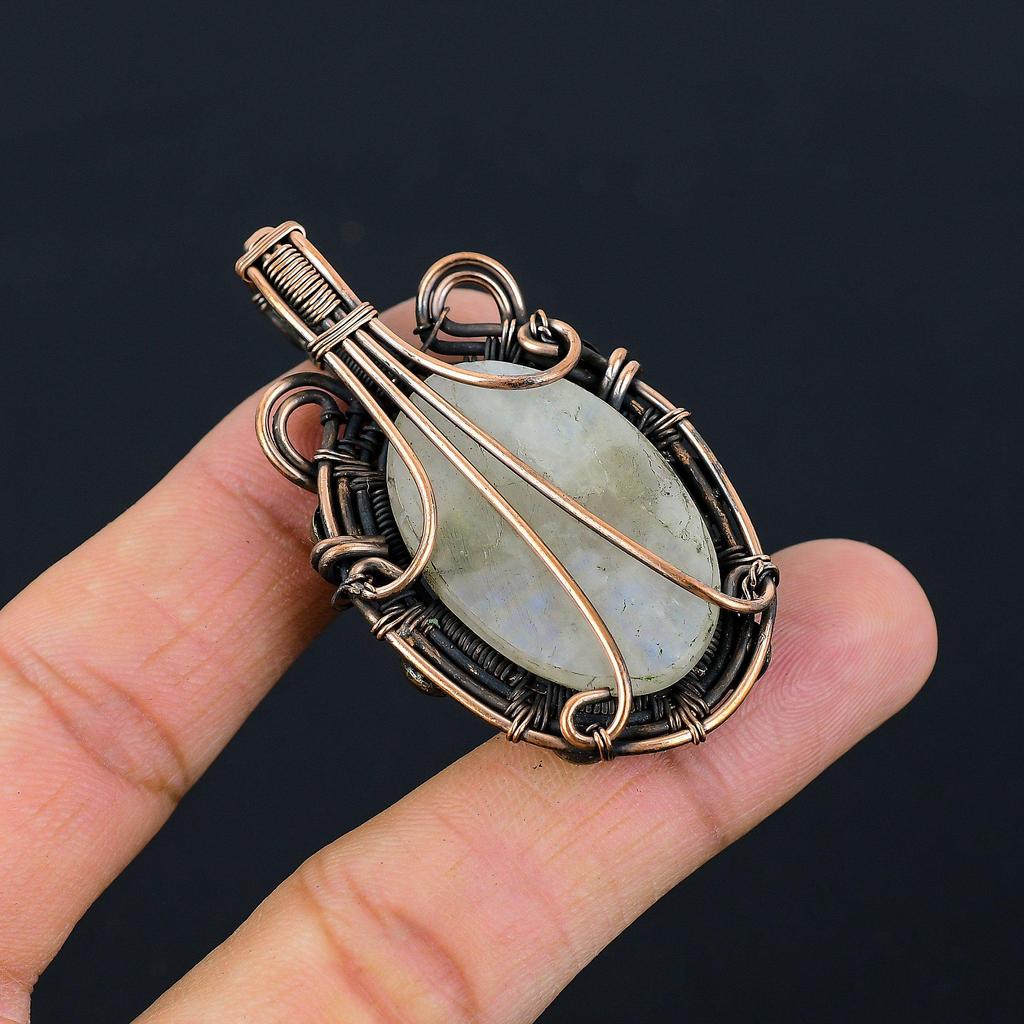 Лунный камень Драгоценный камень Чистая медная проволока Обернутая ювелирная подвеска ручной работы