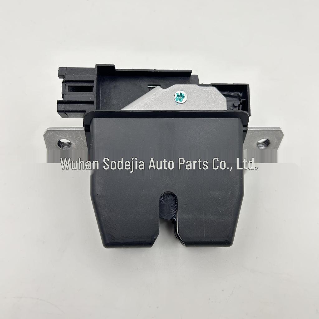 Мотор-привод замка багажника E3BZ-5843150-F для Ford KA 2014-2021