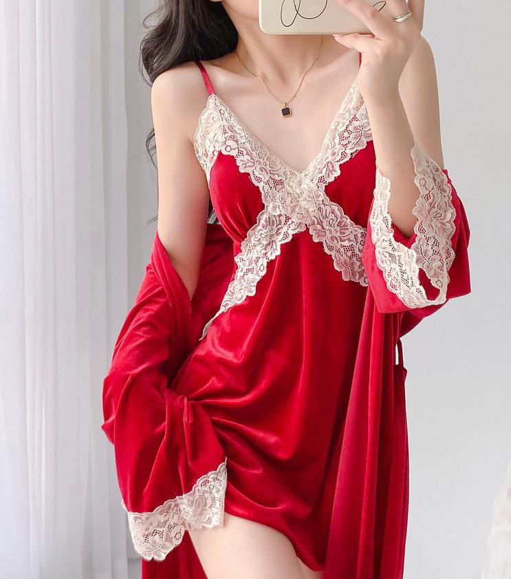Pajamas women's spring and autumn golden velvet suspender nightgown two-piece set sexy pure desire French loungewear can be worn outside