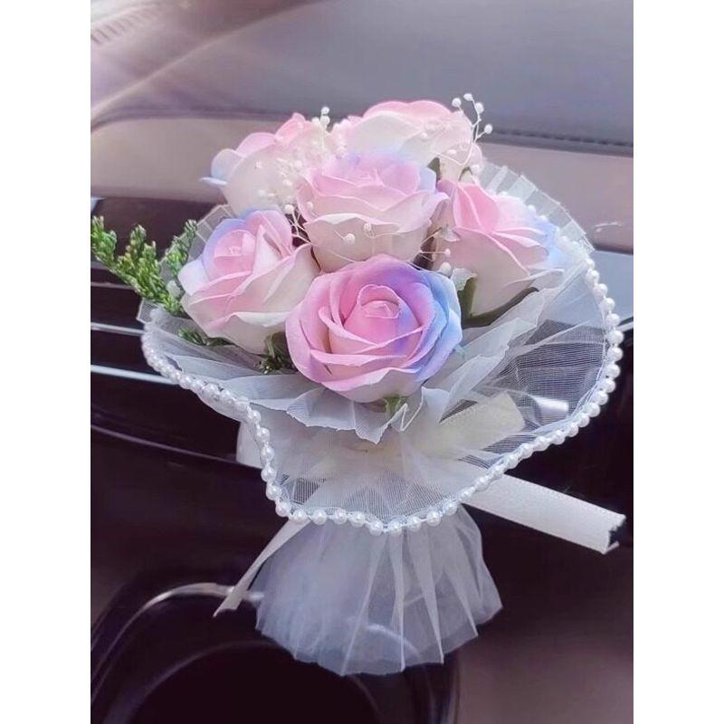 Car-Mounted Flower Bouquet Aromatherapy for Women, High-End Car Interior Decoration, Air Conditioning Vent Diffuser Stone Decoration Perfume