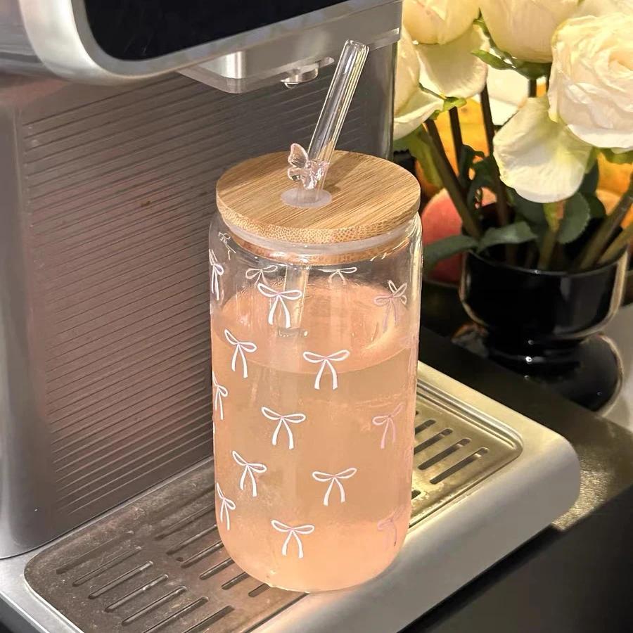 Милые стеклянные стаканы с бантом, бамбуковой крышкой и соломинкой, 500 мл, стеклянные стаканы в форме банки, стаканы для горячего кофе, сока, подарочный стакан