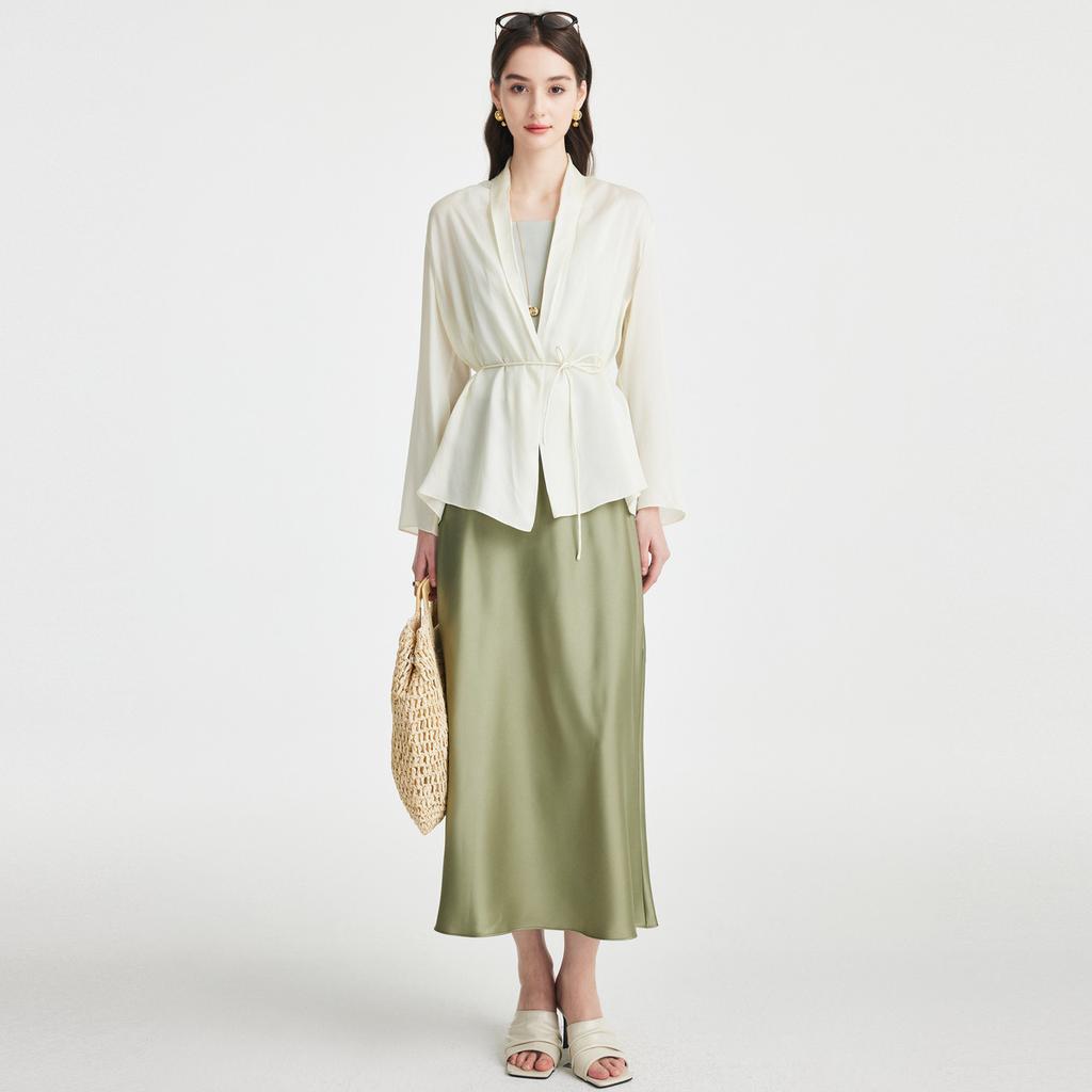 Gentle Autumn: Spring and Summer V-neck Waist Collection Simple Silk Shirt 100% Mulberry Silk Coat for Women