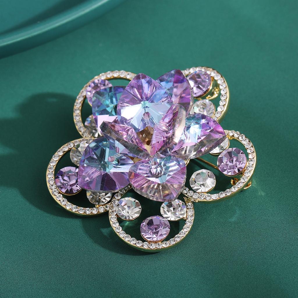 High-End Fashion Diamond-Encrusted Flower Brooch Temperament Versatile Suit Pin Brooch
