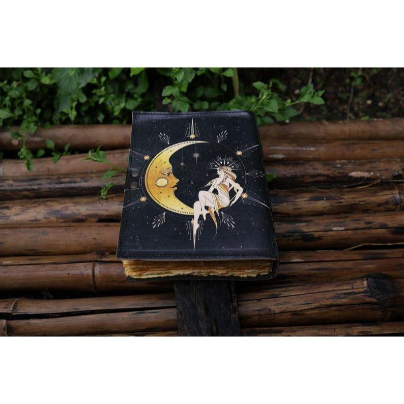 Солнце и луна Кожаный блокнот ручной работы Бумага с необрезанным краем, Пустой журнал теней для заклинаний, подарок для него, книга для путешествий. ( 100 страниц )