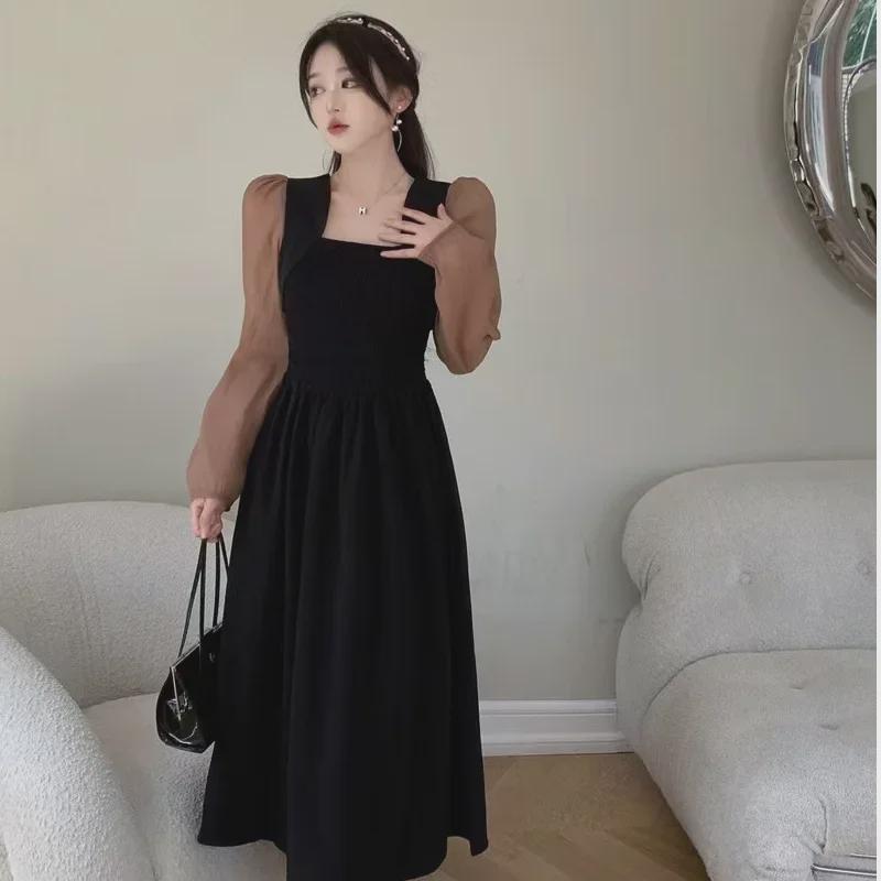 Женское платье во французском стиле с длинными рукавами и квадратным воротником — утягивающее и омолаживающее, средней длины, новинка весны 2024 года.