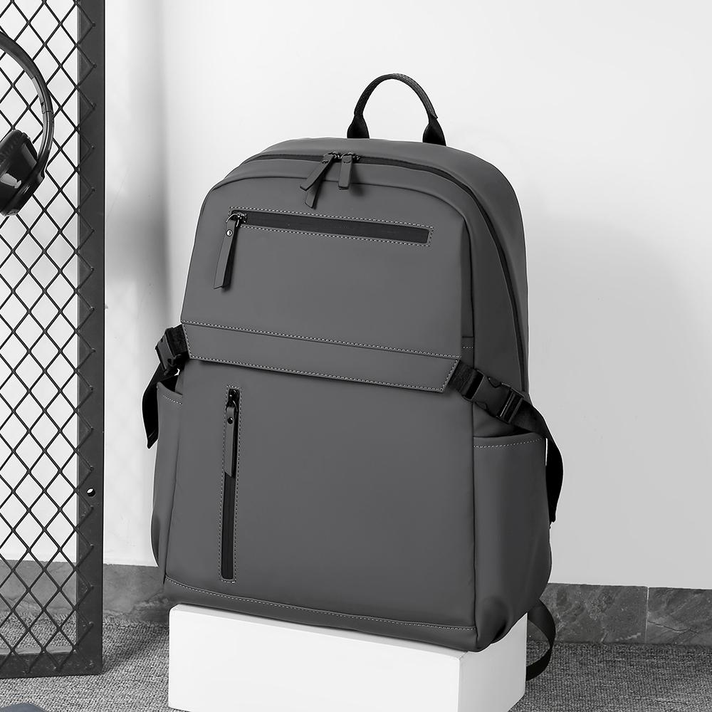 Backpack Men's Large Capacity Commuter Computer Backpack Outdoor Water-repellent Travel Bag