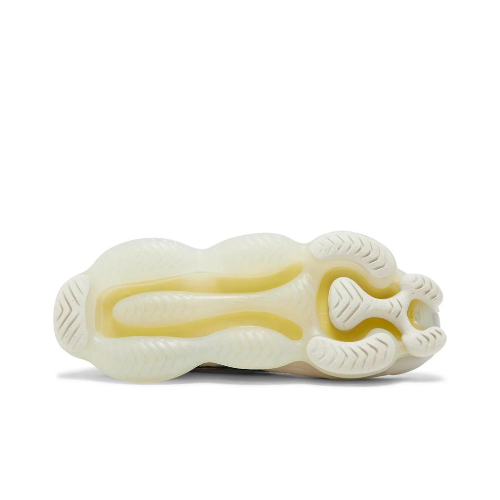 Nike Womens Air Max Scorpion Flyknit 'Lemon Wash' (women's sizes) Phantom / Black / Light Cream / Lemon Wash Running Shoes DJ4702 001